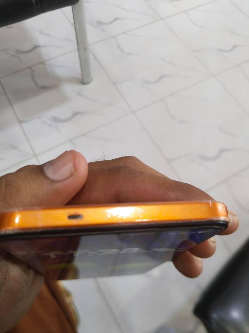 Tecno Spark 4