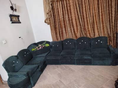 6-Seater Sofa Set with Side Tables & Corner Piece – Well Maintained