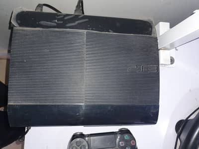 PS3 WITH STERRING WHEEL ,FOOT PEDALS AND GAMING TABLE FOR SALE