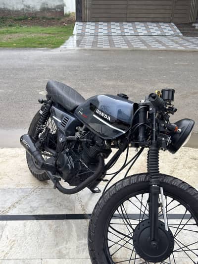 HONDA CG 125 CAFE RACER