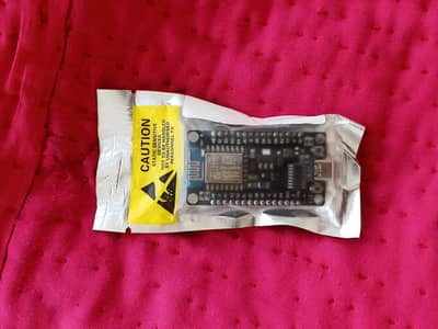 ESP32 WiFi + Bluetooth Development Board (Arduino IoT Module)