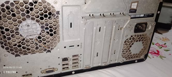 HP broad is 500 GB