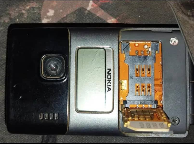 Nokia 7200 6