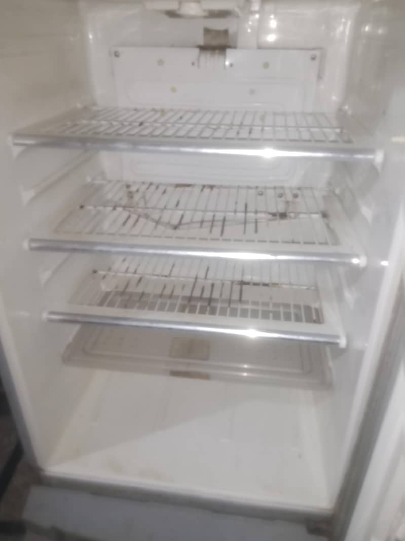 Dawlance fridge 3
