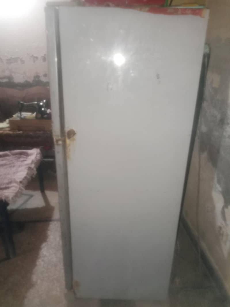 Dawlance fridge 7