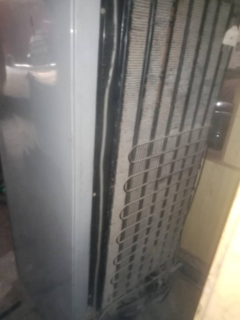 Dawlance fridge 8