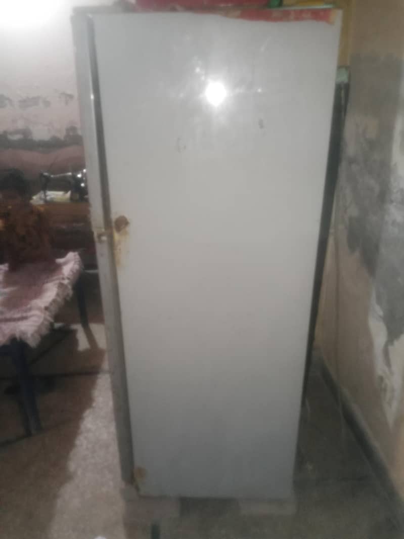 Dawlance fridge 13