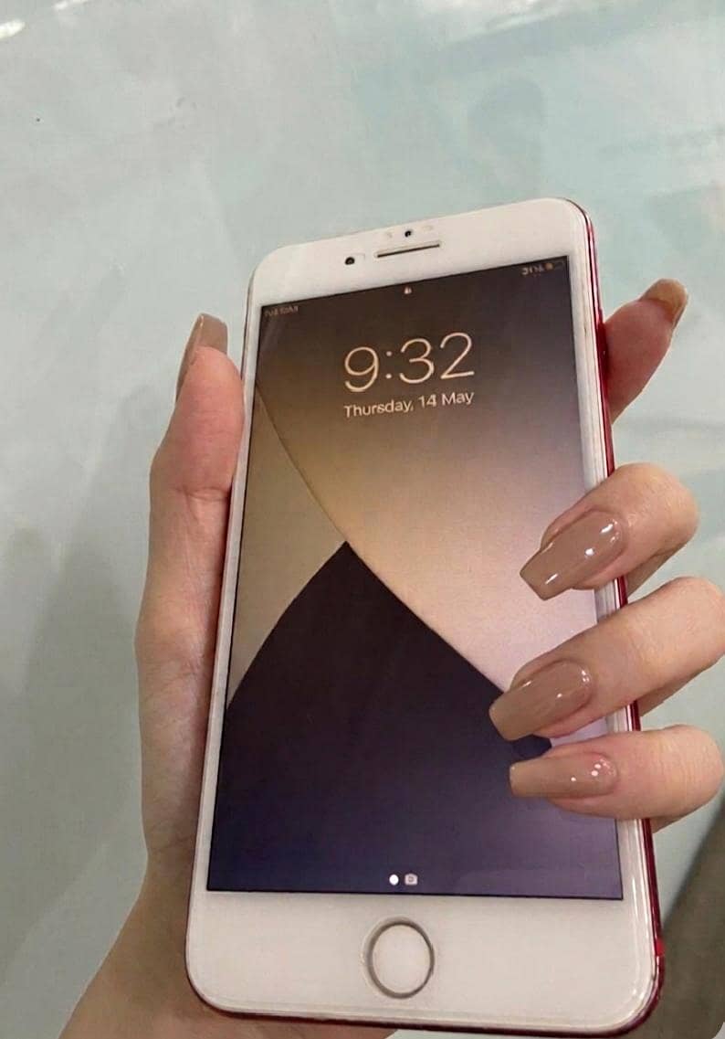 Apple iPhone 7 Plus 1