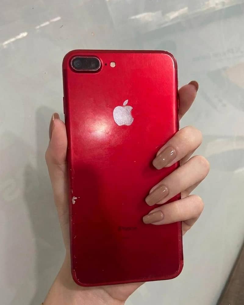 Apple iPhone 7 Plus 5