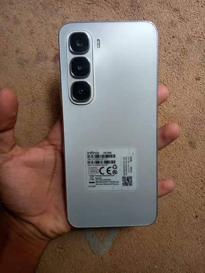 Infinix Hot 60i 6+6/128 Gb - Original Box And Charger Available