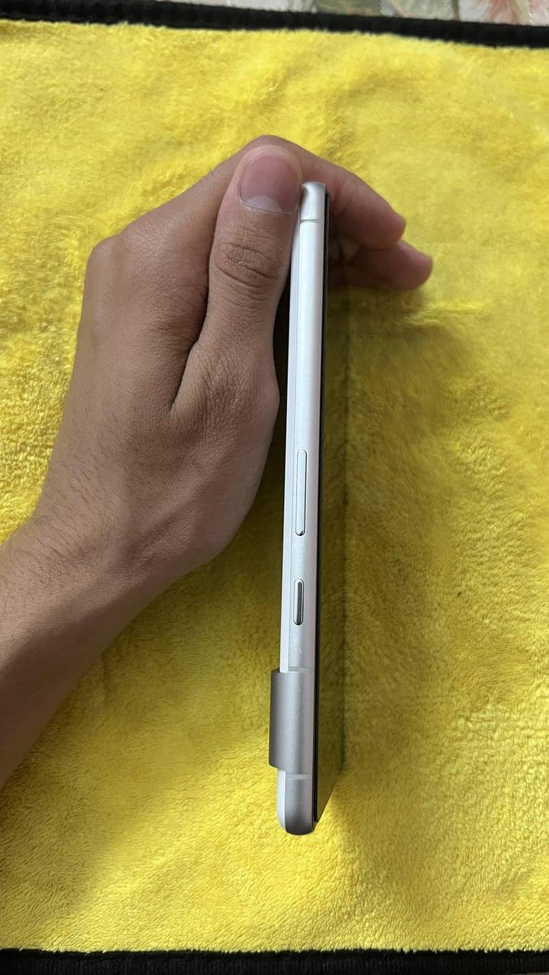 Google Pixel 7 2