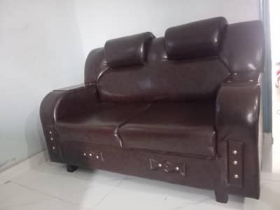 brand new in condition full sofa set