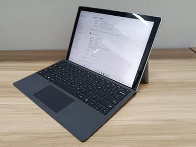 Microsoft Surface Pro 7 i7 11th Gen 16GB 256GB Touch Laptop
