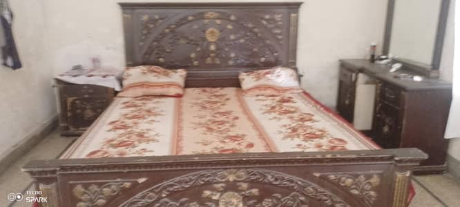BEd Set For Sale