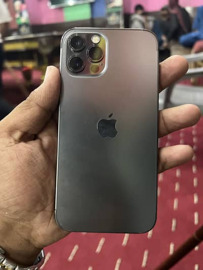 Apple iPhone 12 Pro