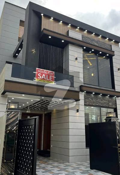 5 Marla Brand New House Available For Sale in Bahria Town lahore