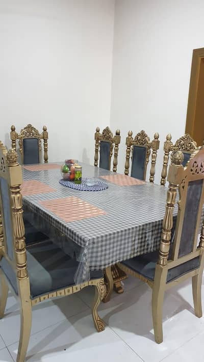 8 sitter dining table
