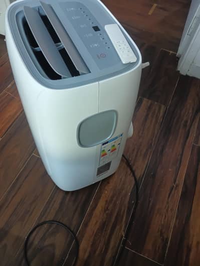 SKYWOOD PORTABLE AC