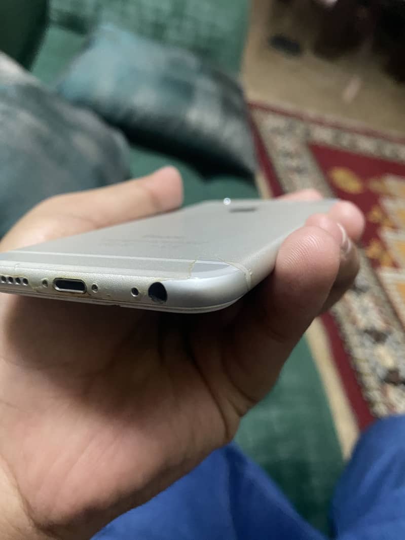 Apple iPhone 6 3