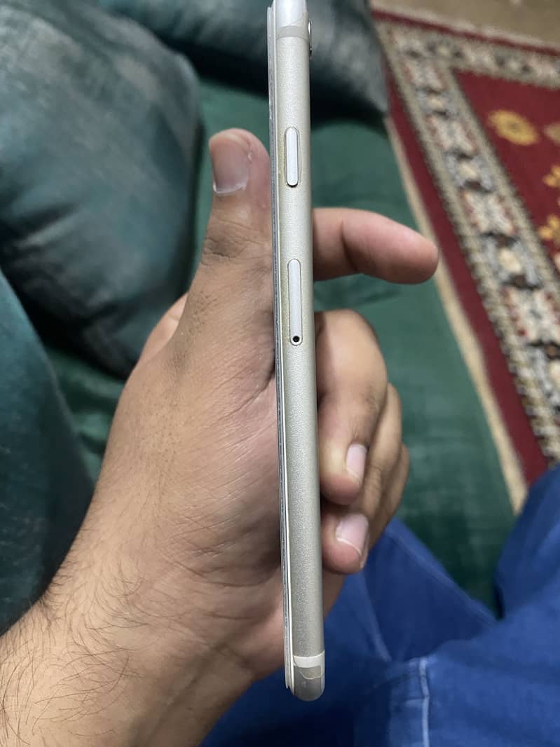 Apple iPhone 6 9