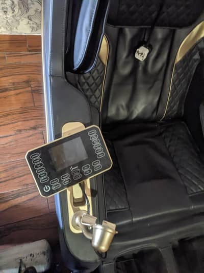 sereno massage chair for sell argant no more use only one parsan use