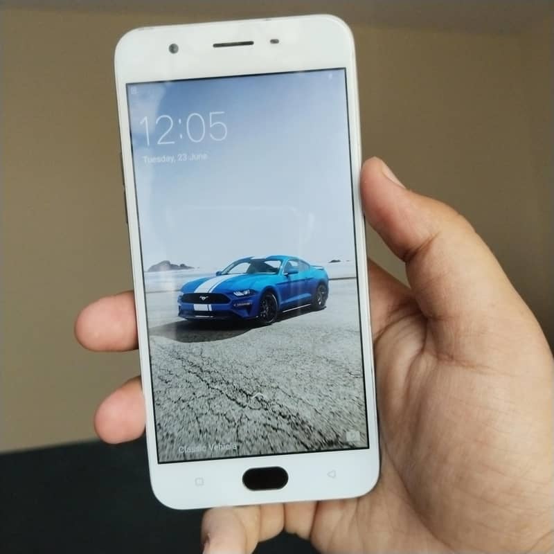 OPPO A57 1