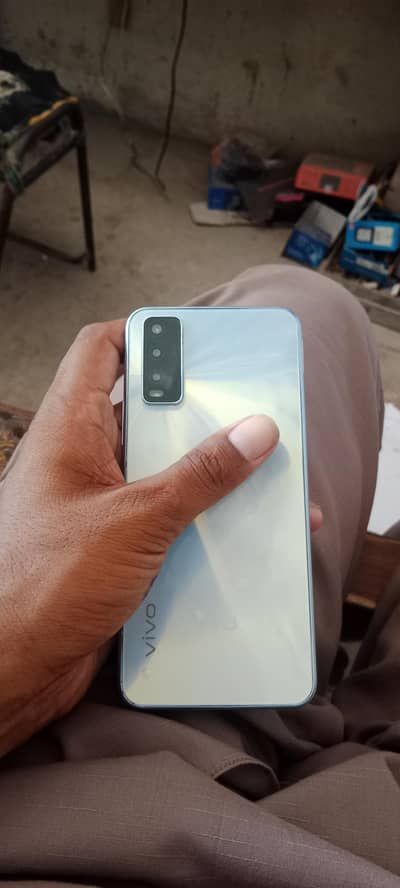 Vivo Y20 with box 4/64