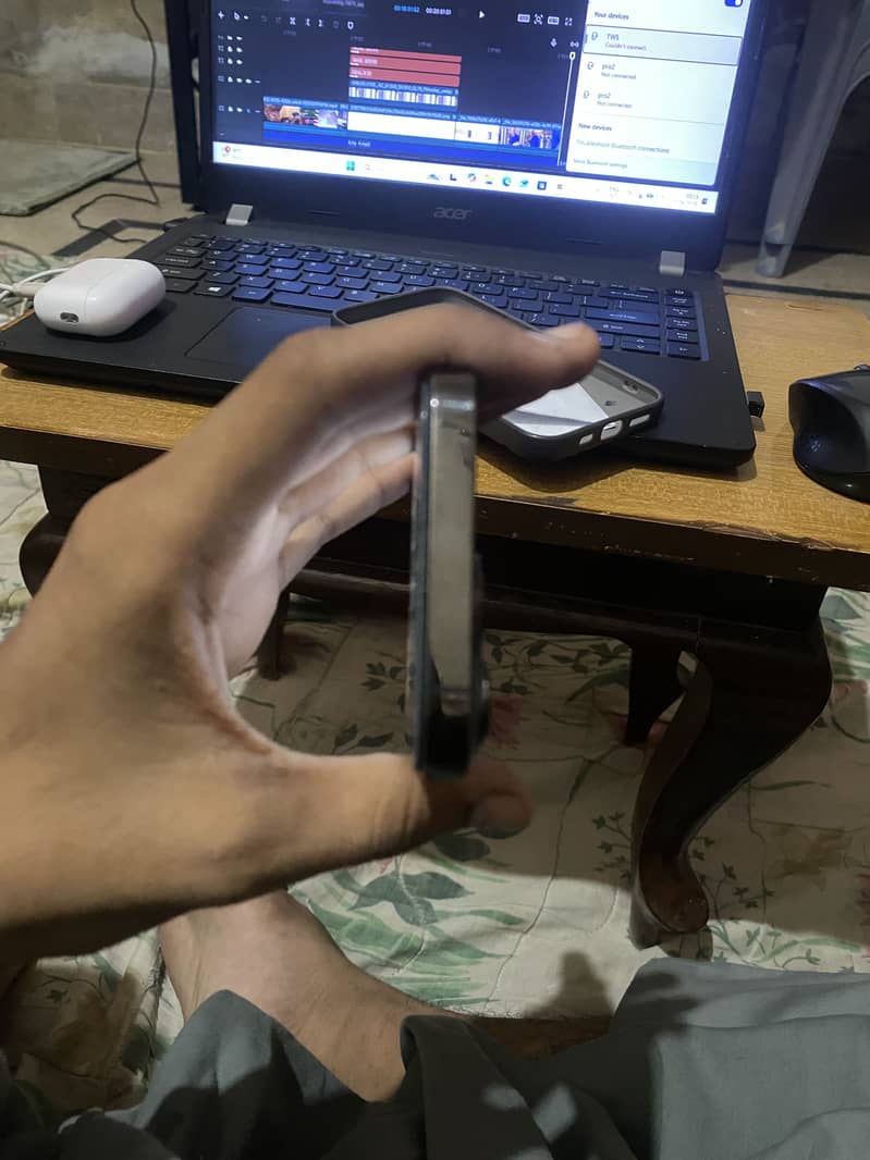 Apple iPhone 13 Pro 2