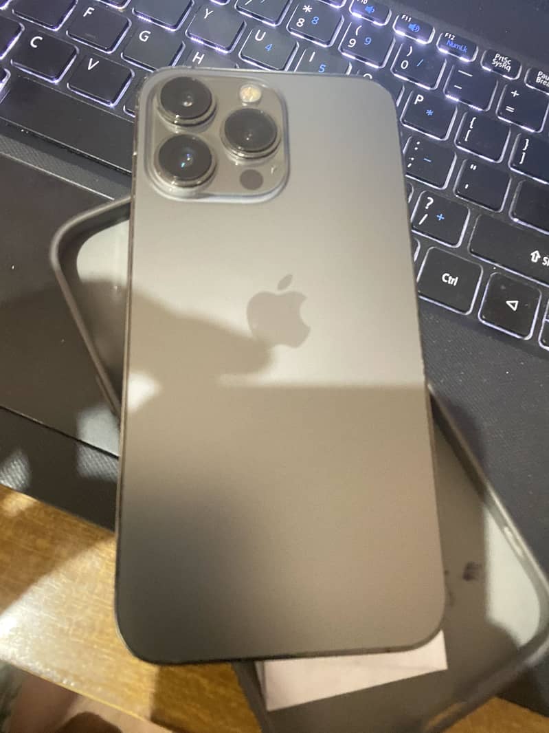 Apple iPhone 13 Pro 6
