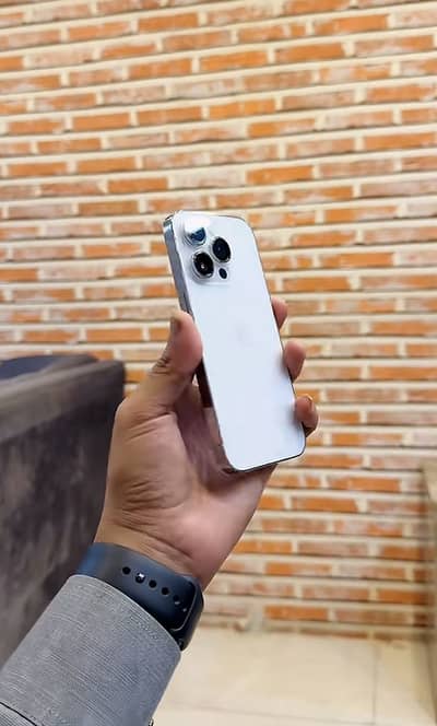Apple iPhone 14 Pro 255 gb PTA