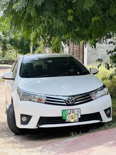 Toyota Altis Grande 2015
