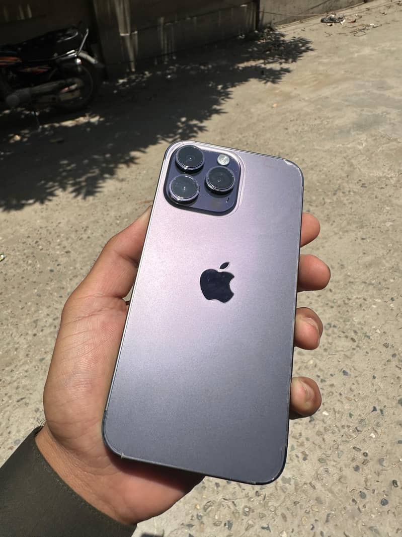 14 pro max 6
