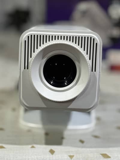 HCS350 Max Android Projector + Gaming High Resolution 1080