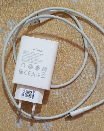 vivo Y19s ka janvan charger 15w ka ha bilkul new ha