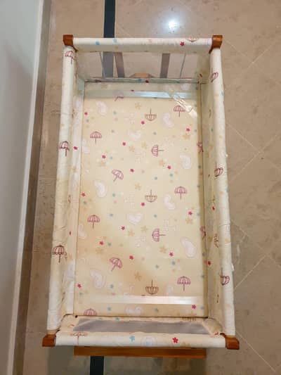 crib swing