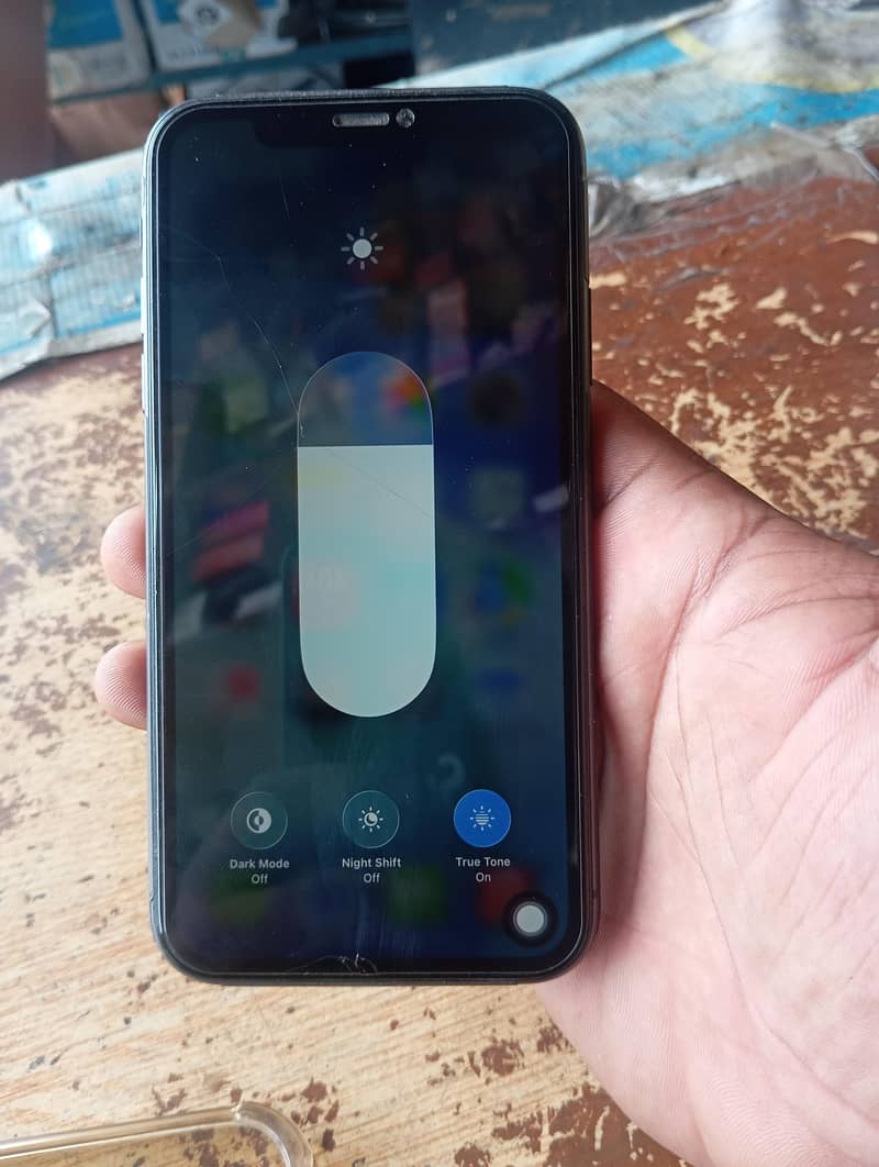 Apple iPhone 11 5