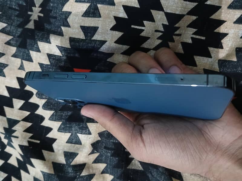 Iphone 12 pro 3