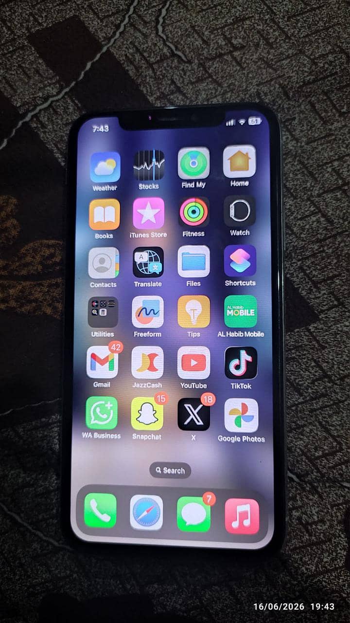 Apple iPhone X 1