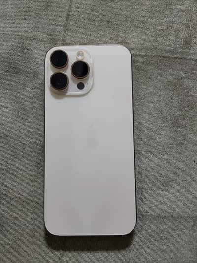 Apple iPhone 16 Pro Max