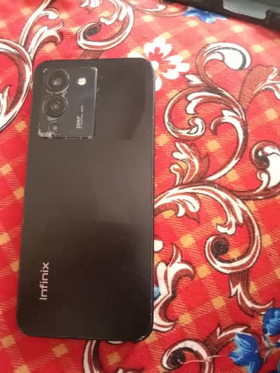 Infinix Hot 12