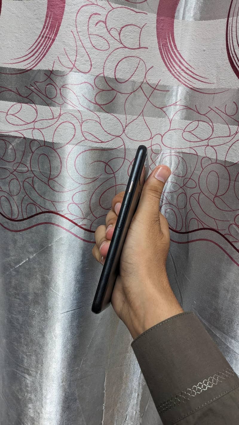 Google Pixel 5 1