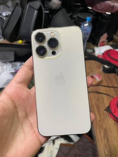 Apple iPhone 13 Pro