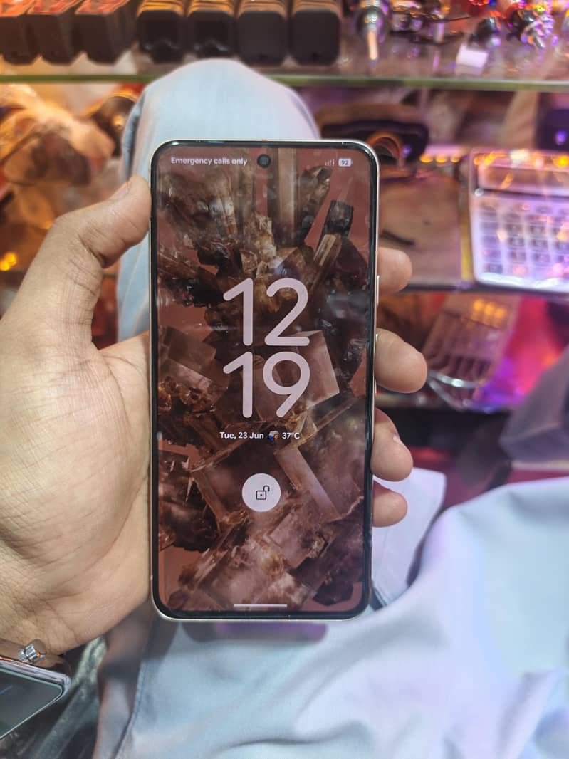 Google Pixel 8 7