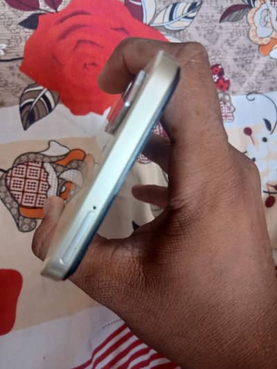 Vivo Y19