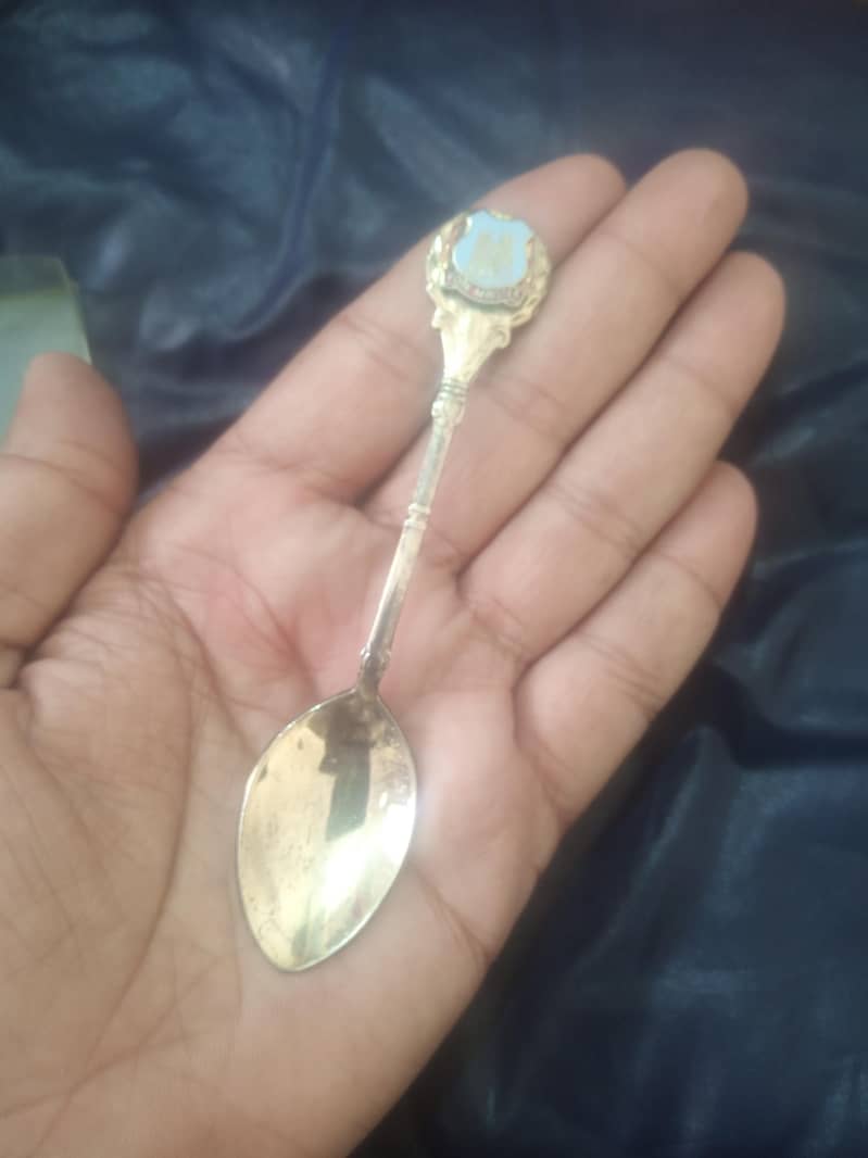 imported spoons 10