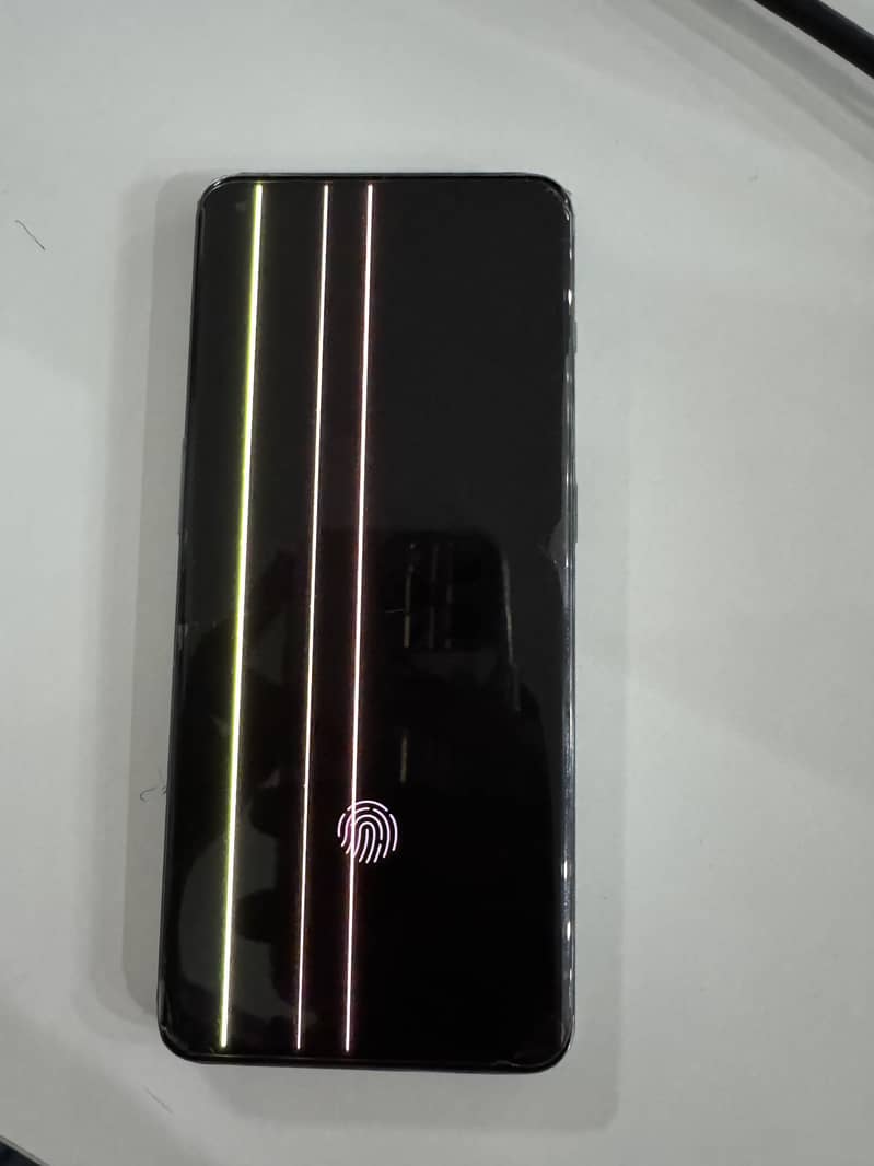 One Plus 10 Pro 1
