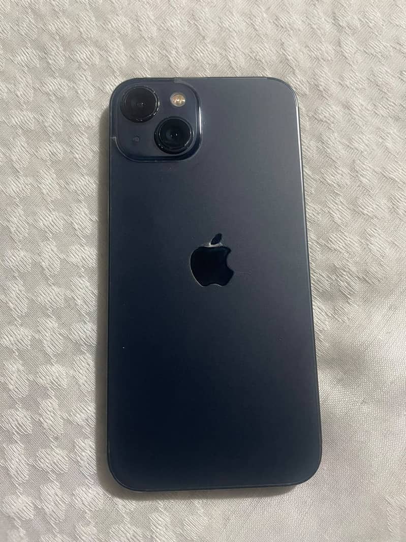 Apple iPhone 13 5
