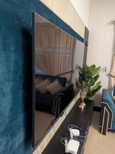 Samsung 65" Genuine LED TV
