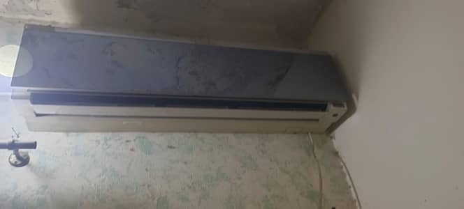 AC For Sale – Bilkul Theek Condition Mein | Cooling Zabardast