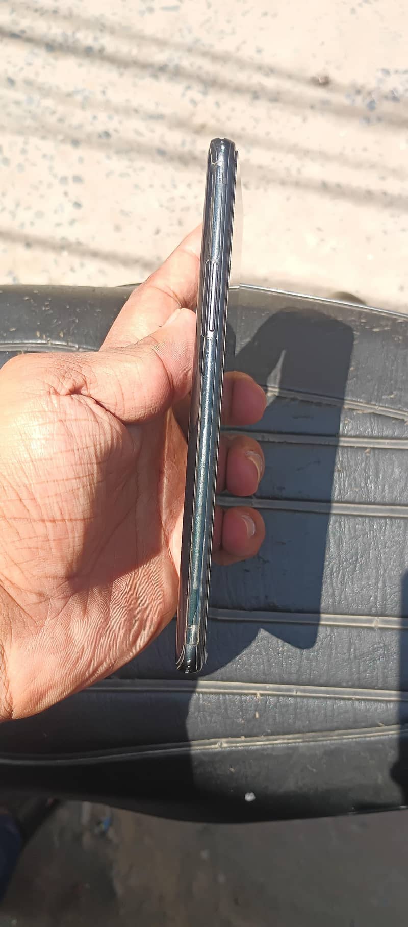 One Plus 9R 1